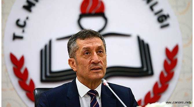 Bakan Selçuk: Doktorlar ‘Bulaşma tehlikesi azaldı’ dediğinde okulları açacağız