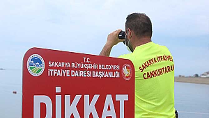 Cankurtaran ekipleri sahillerde göreve başladı 