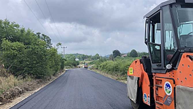 Kocaali’de yollara 11 bin ton asfalt 