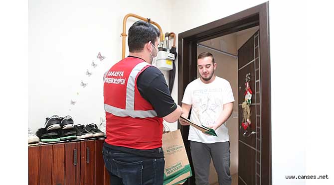 Maske ve dezenfektanlar evlere ulaşıyor