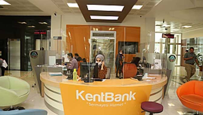 Serdivan Belediyesi’nde Normalleşmenin İlk Günü 