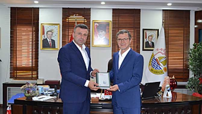 Başkan Özen’e, Müftü Aydın ve Başiş’ten Ziyaret 