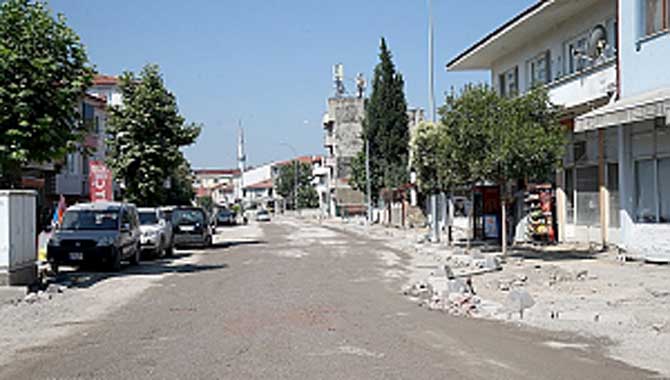 Hacıoğlu Mahallesi’nde altyapı tamam sıra üstyapıda 