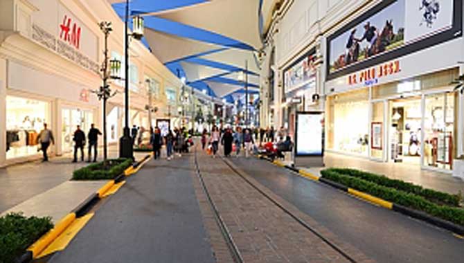 İsfanbul AVM’den sektöründe bir ilk! Cadde TV ile eğlenceye doyacağız