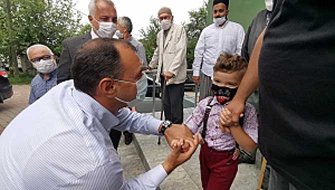 Vali Çetin Oktay Kaldırım Hendek İlçesini Ziyaret Etti 