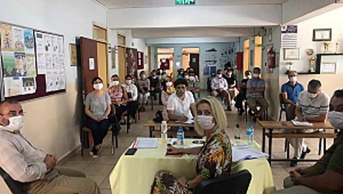 Okullar Öğretmenlerle Güzelleşti. 