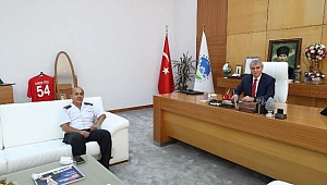 Yüce yeni İl Jandarma Komutanını ağırladı