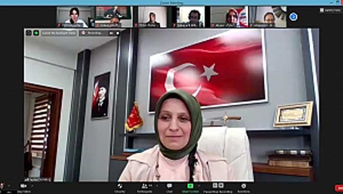 Durmuş, Fen Bilgisi Öğretmenleriyle Buluştu 