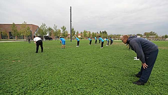 Millet Bahçesi’nde sabah hareketliliği 