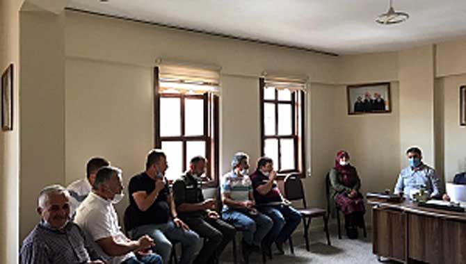 AK PARTİ TARAKLI İLÇE DANIŞMA MECLİS TOPLANTISI YAPILDI 