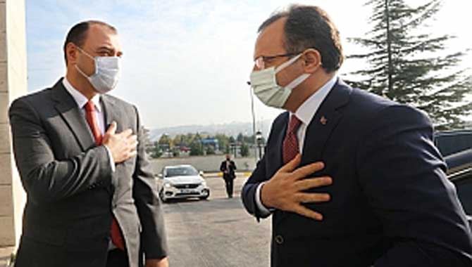 Bakan Yardımcısı Sayın İsmail Çataklı’dan Valilik Çalışmalarına Büyük Övgü 