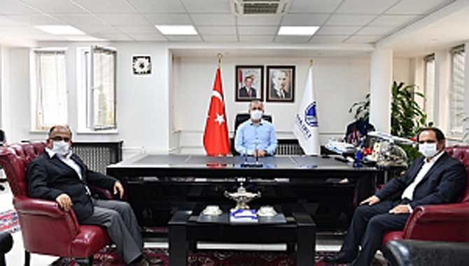 CHP SAKARYA İL TEŞKİLATI, REKTÖRLERLERİ ZİYARET ETTİ 