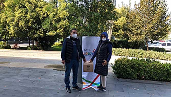 LÖSEV Sakarya’da ki ailelerine et yardımı sağlıyor 