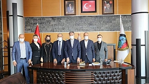 MHP Serdivan’dan Başkan Alemdar’a ziyaret 