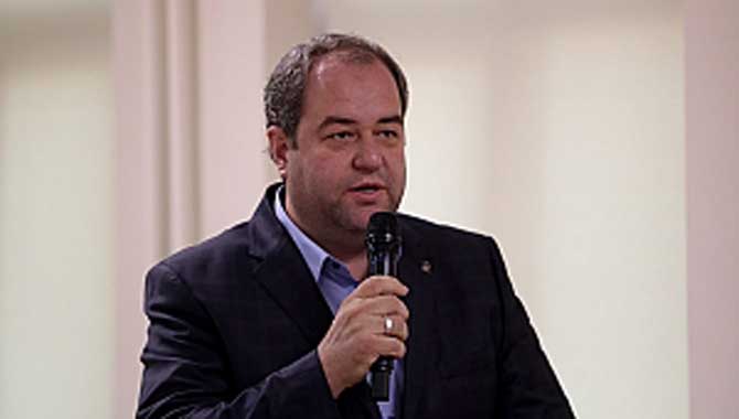 “Milletimizin ve ümmetin umudu gençlerdir” 