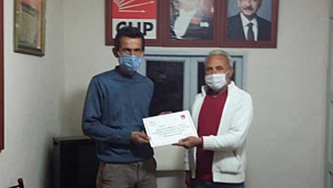 97. YILDA YENİ ÜYELERE ROZET TAKIP ONUR BELGESİ TAKTİM ETTİ