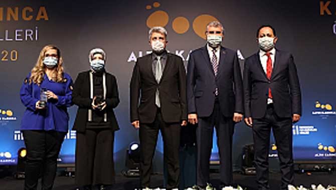 Arıcılık ve Bal54 Yerel Kalkınma Kategorisinde ödüle layık görüldü 