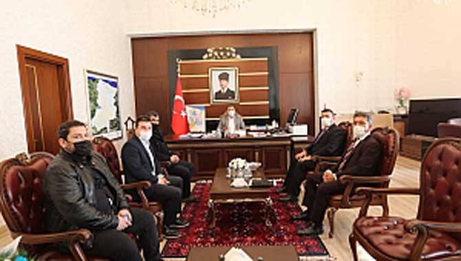  BÜYÜK BİRLİK PARTİSİNDEN SAKARYA VALİSİ ÇETİN OKTAY KALDIRIM’ a ZİYARET