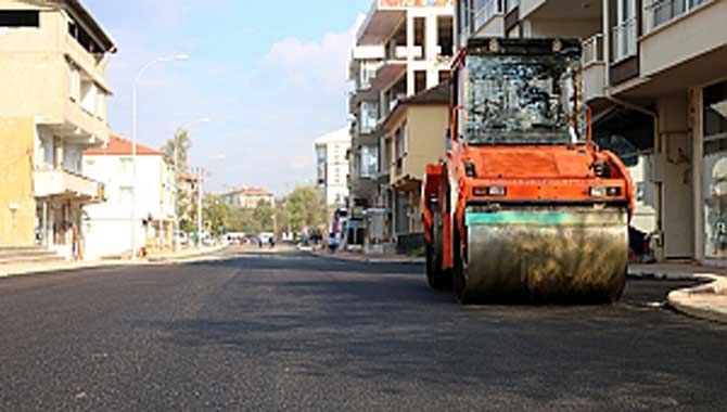 Cumhuriyet ve Fevzi Çakmak Caddeleri yenileniyor 