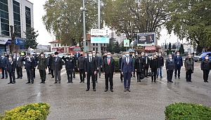 GAZİ MUSTAFA KEMAL ATATÜRK HENDEK’TE TÖRENLE ANILDI 