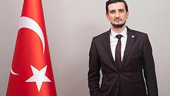 İYİ Parti Serdivan İlçe Başkanı Ahmet Uçak: ''Siyasi hesapların bir parçası olmayacağız.''