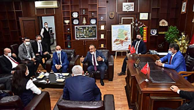 “Karasu’dan Kara-Suu’ya Türk Birliği Köprüsü” 