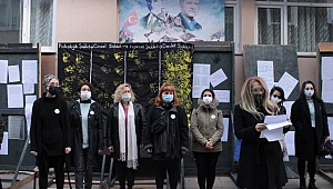 Sakarya Eğitim Sen 25 Kasım Kadına Yönelik Şiddetle Uluslararası Mücadele Günü basın açıklaması