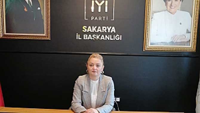 Akçalışkan ''5 Aralık Dünya Kadın Hakları günü kutlu olsun''