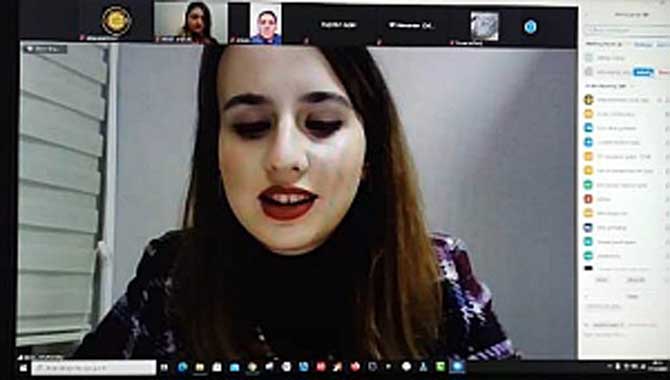 CANLI OKUL TANITIMINA BÜYÜK İLGİ!