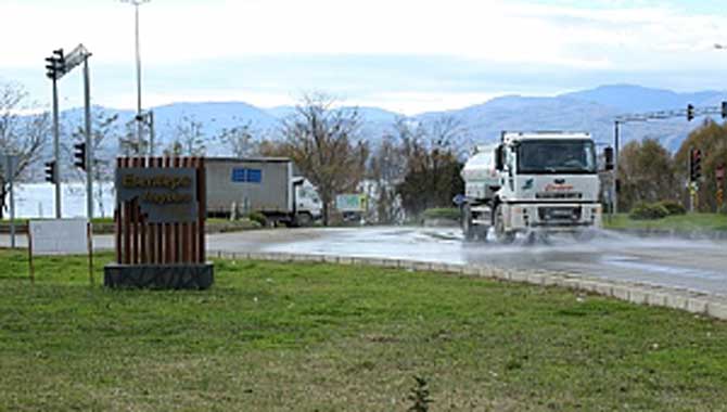 Dezenfekte Ekipleri Kısıtlama Günlerinde de İş Başında