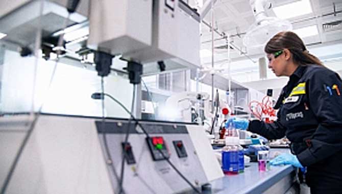 Tüpraş'dan Akaryakıt Sektörüne Kapsamlı Çözümler