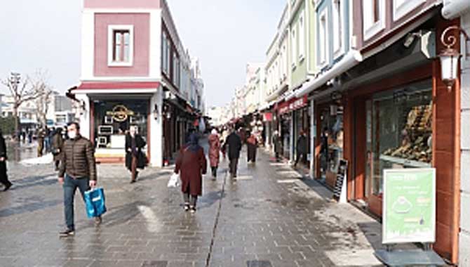 Adapazarı Belediyesi’nden Yoğun Kar Mesaisi