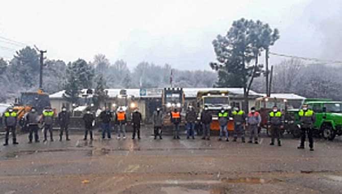 FERİZLİ KARLA MÜCADELE TİMİ 