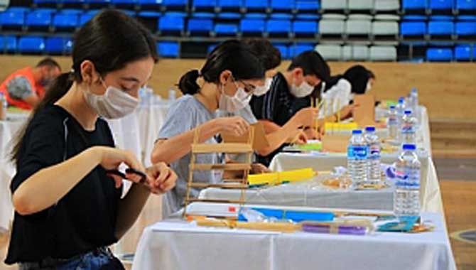 Gençlik Merkezlerinde Yok Yok