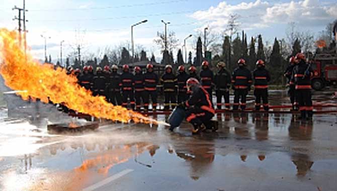 Kahraman itfaiyeciler 7 bin 337 olaya müdahale etti