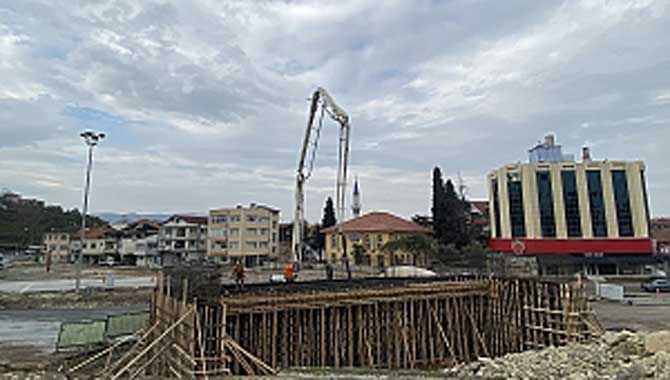 Kavşağın ilk ayağı tamamlanıyor