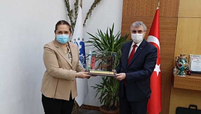 Yüce, Novorberdaliu’yu makamında ağırladı