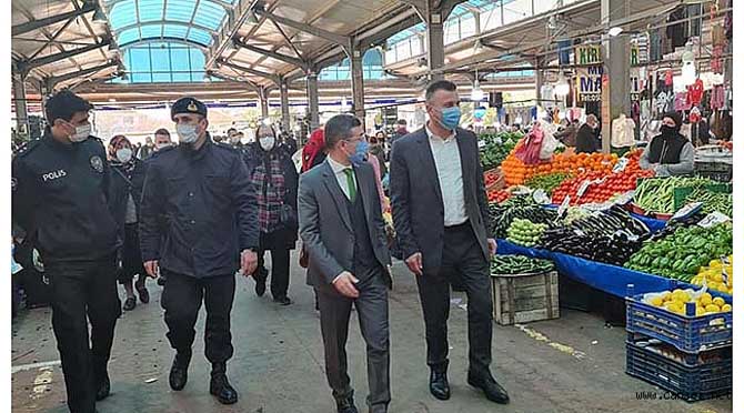 Kaymakam Bayar ve Başkan Özen, Pazar Denetiminde