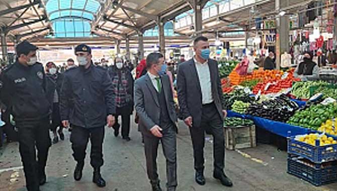 Kaymakam Bayar ve Başkan Özen, Pazar Denetiminde