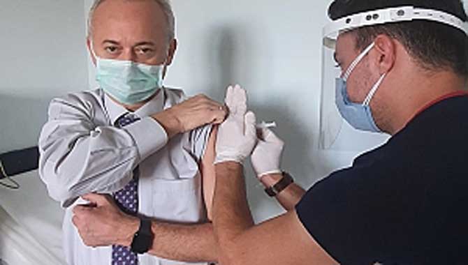 Sakarya’da ikinci doz aşılama 