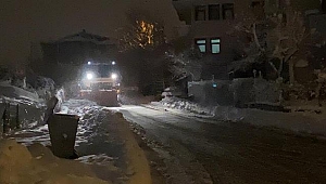 Serdivan’da Kar Mesaisi Devam Ediyor