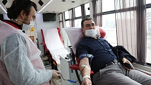 Serdivan’dan Kan Stoklarına Destek