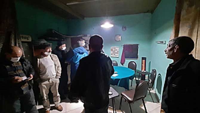 Yasakları gözardı ettiler