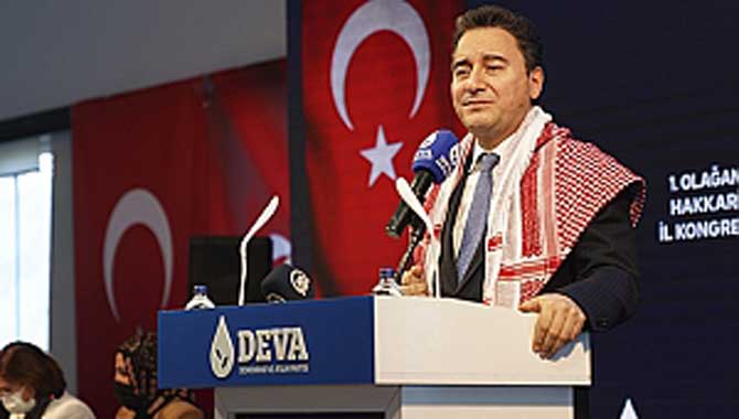 “Kürt meselesini yeniden dirilttiğiniz için özür dileyin”