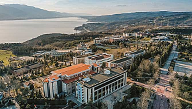 Sakarya Üniversitesi YÖK Raporunda Birçok Alanda Öne Çıktı