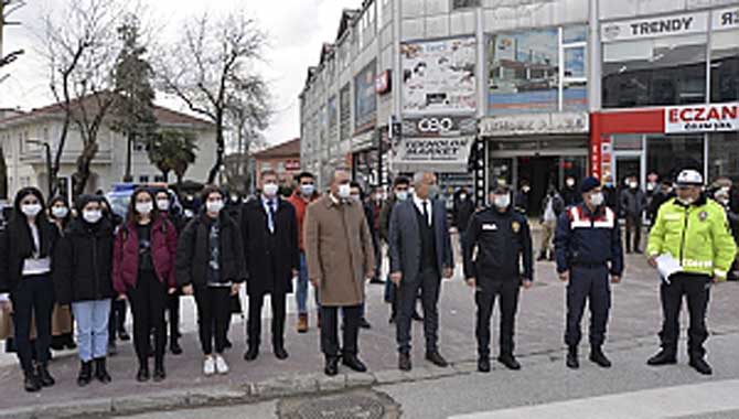 YAYALAR KIRMIZI ÇİZGİMİZ