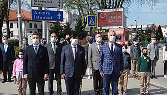 23 NİSAN TÖREN’LE KUTLANDI