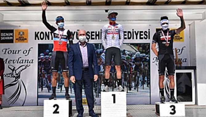 26. Mevlana Turu'nda sporcular podyuma çıktı