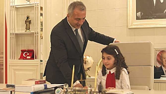 BAŞKAN BABAOĞLU’NDAN ANLAMLI 23 NİSAN 