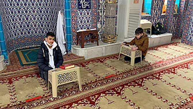 Hafızlık Öğrencilerimiz Ramazana güzellik katıyor